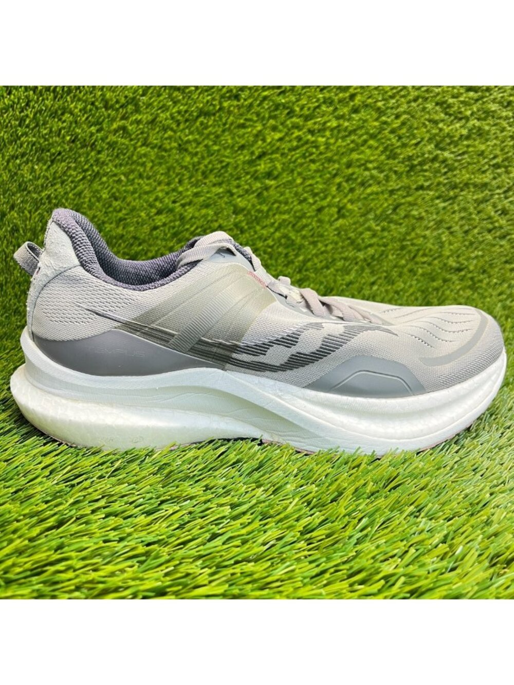 Saucony Tempus Alloy Quartz Womens Size 11.5 Gray Running Walking Shoes Sneakers